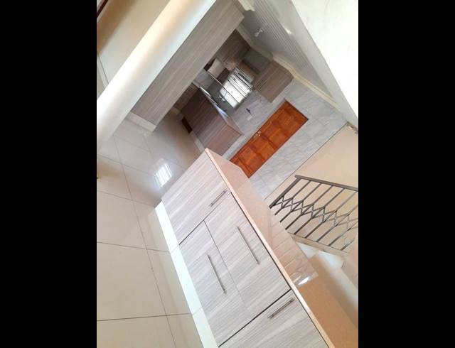 4 BEDROOM HOUSE FOR SALE IN MUNSIEVILLE SOUTH